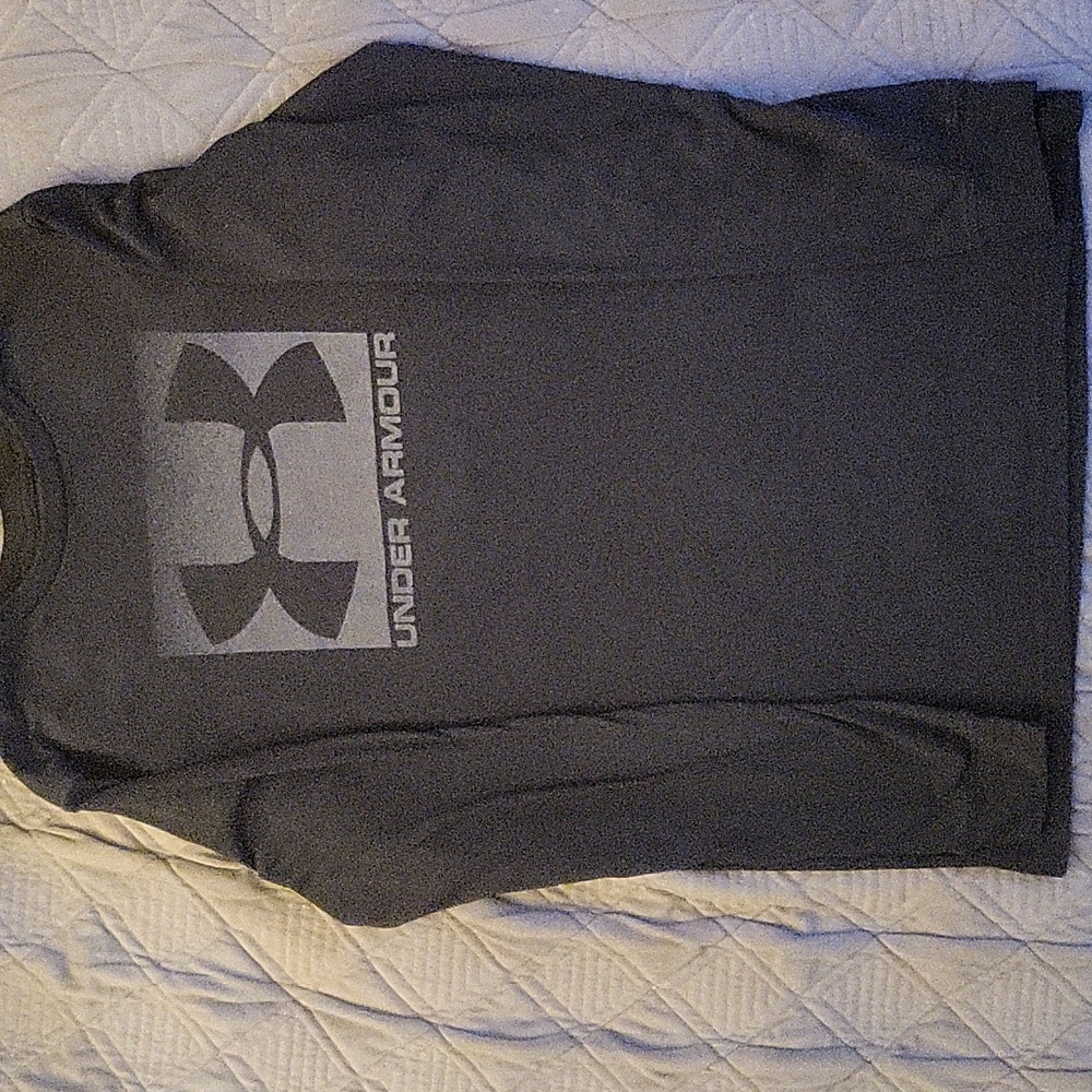 Under Armour black Mens Medium